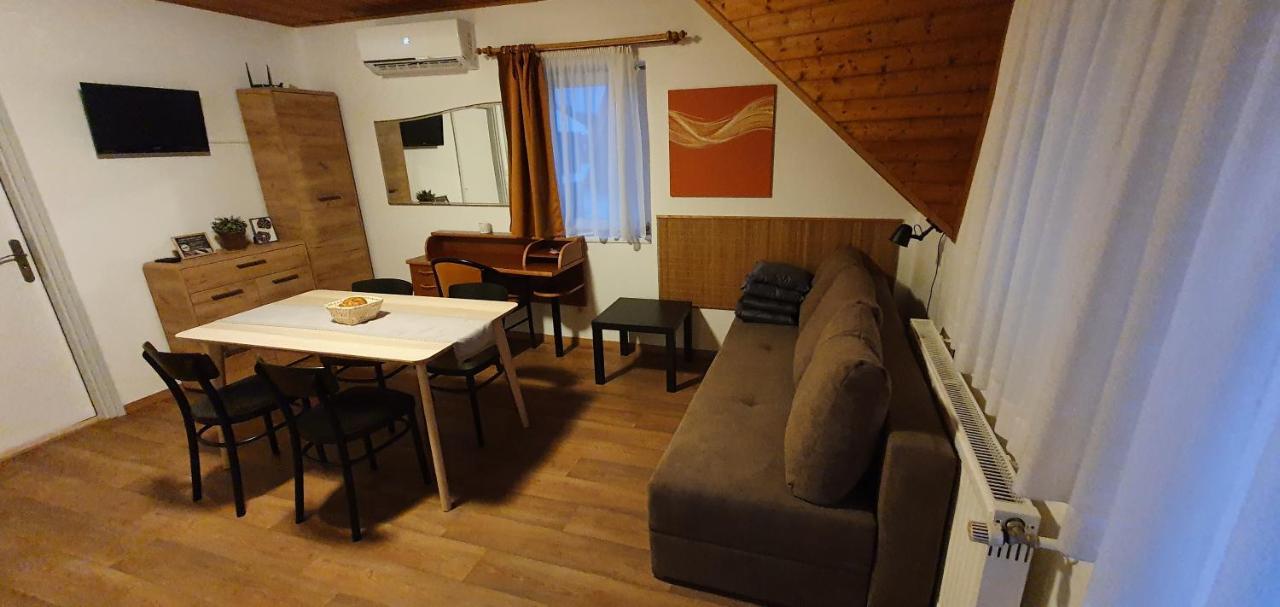 Forrest Apartman Gyenesdiás Buitenkant foto